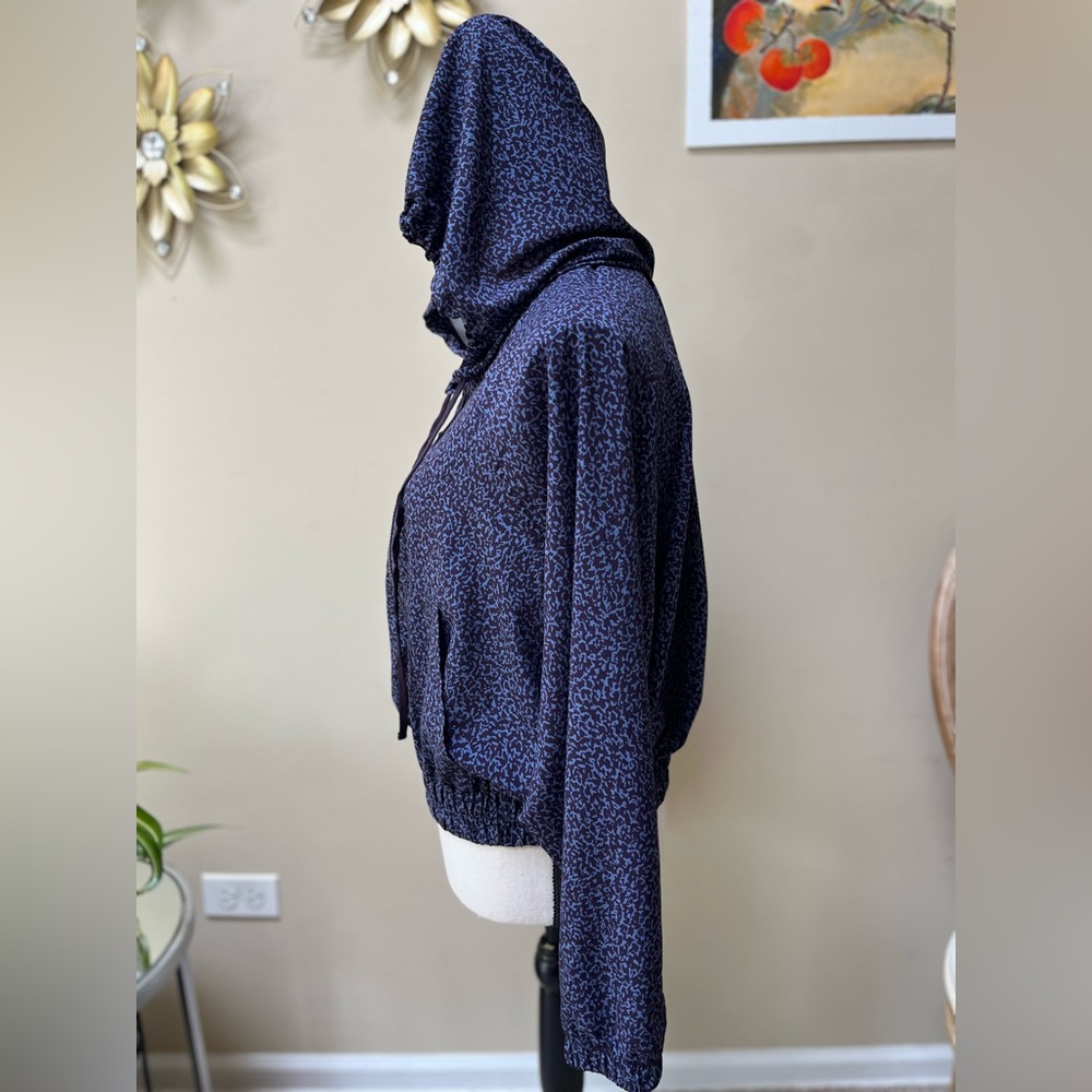 Athletic Blue Leopard Print Hooded Jacket by Zella - Picture 6 of 15
